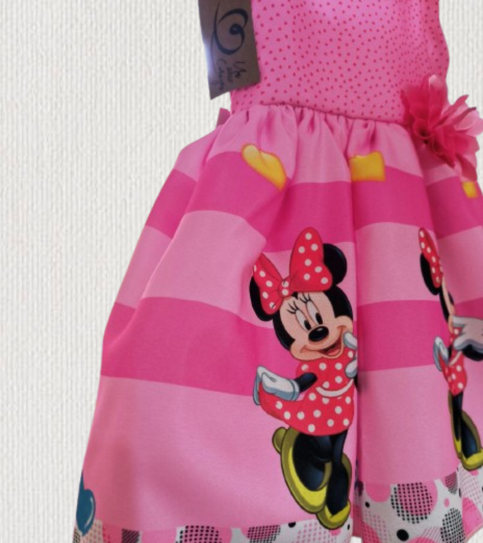 🎉 Vestido Minnie Rosado – Divertido y encantador por solo $94.900