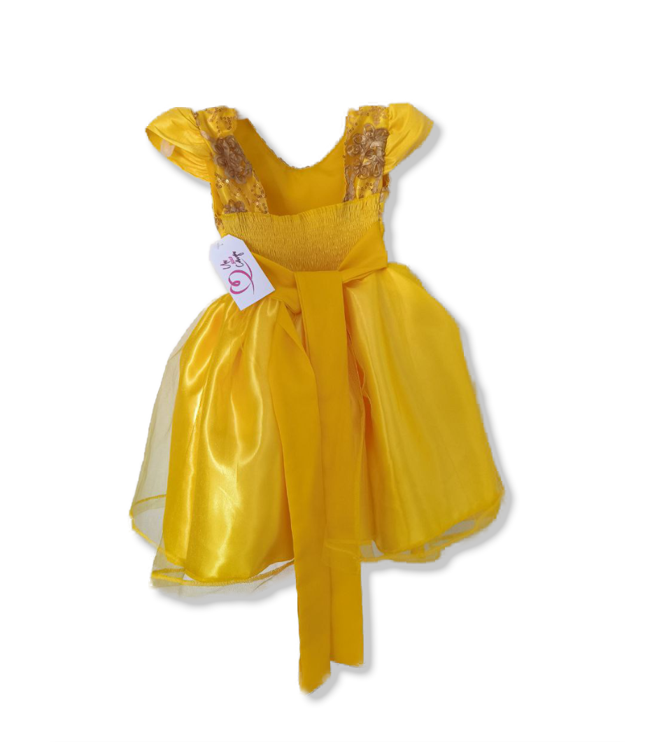 🌟 Vestido Infantil Amarillo Encantado 🌟